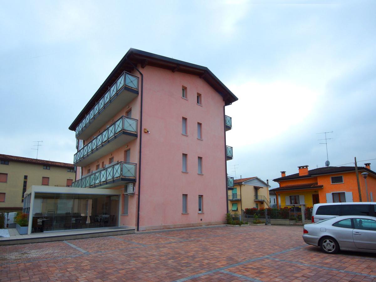 Hotel Clarin 14 By Dori Peschiera del Garda Exterior foto