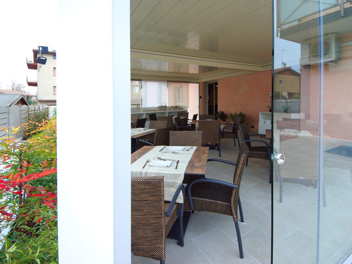 Hotel Clarin 14 By Dori Peschiera del Garda Exterior foto