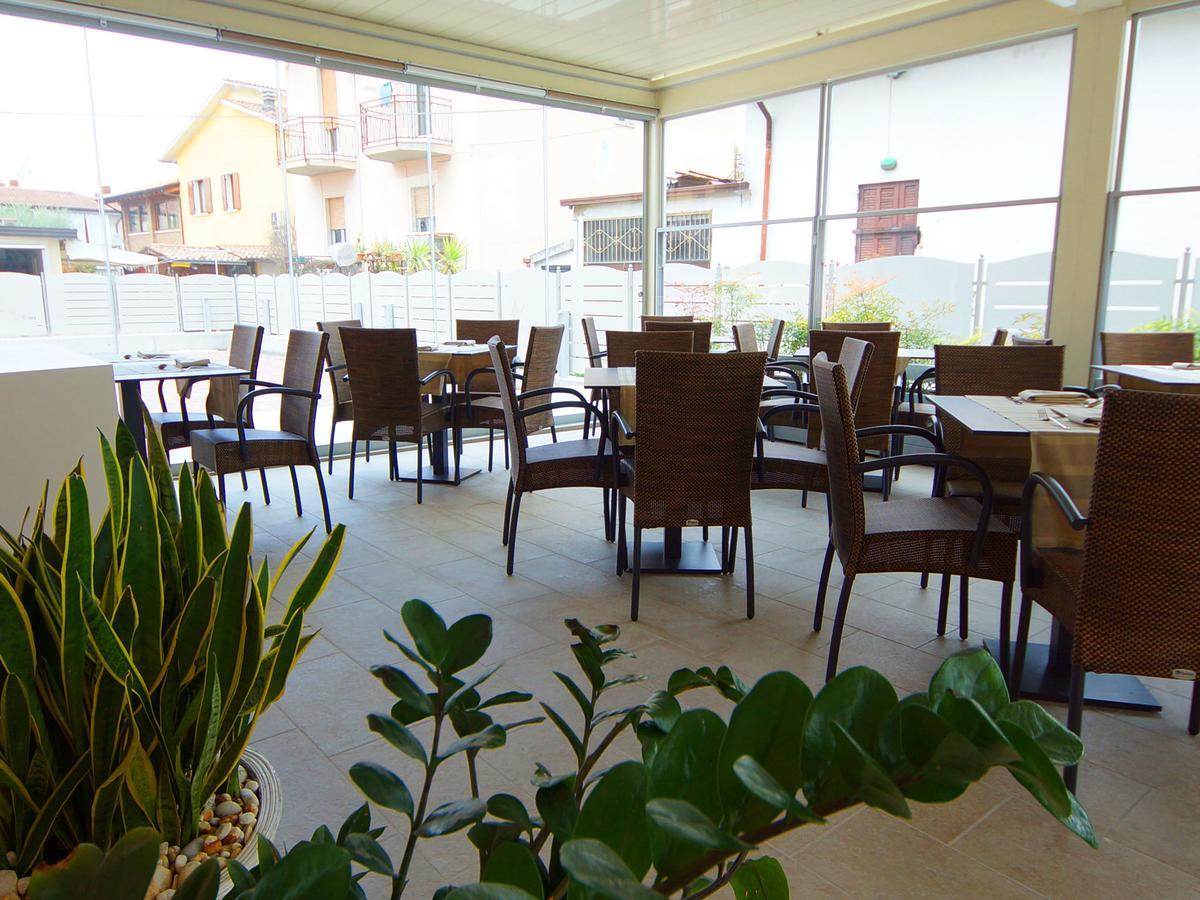 Hotel Clarin 14 By Dori Peschiera del Garda Exterior foto